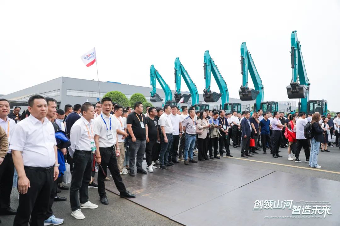 2023 CICEE | 全球工程机械盛会美满闭幕！3868la银河总站智能交出闪亮答卷