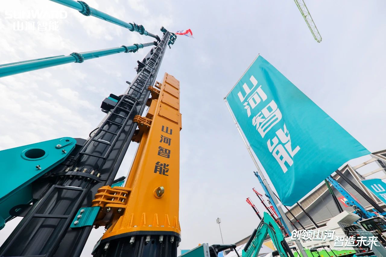 携手共建“一带一路”，3868la银河总站智能地下工程设备广受关注