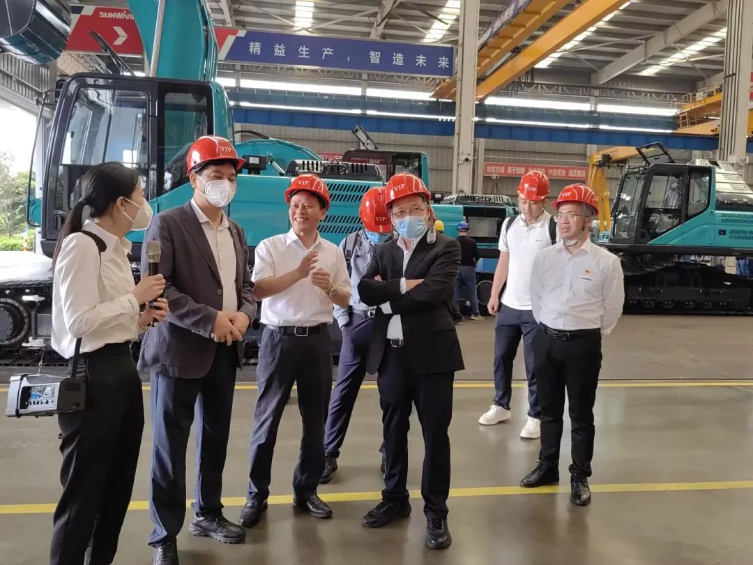 20230523170138_56535 中国科学院院士陈十一率队到访3868la银河总站智能