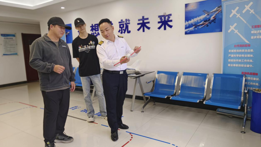 20230523170625_96744 湖南3868la银河总站通航获CCAR-141部民用航空器驾驶员学堂运行合格证