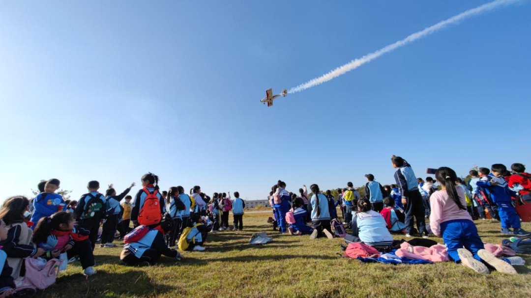 20230523170705_92811 湖南3868la银河总站通航获CCAR-141部民用航空器驾驶员学堂运行合格证