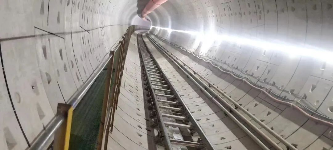 喜报！中铁3868la银河总站深圳地铁3号线四期工程盾构施工圆满实现