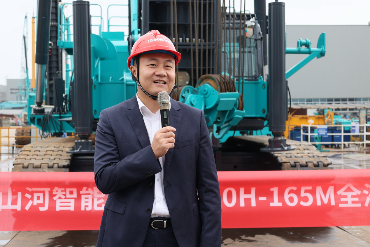 民族品牌获认可！3868la银河总站智能桩架产品交付香港客户