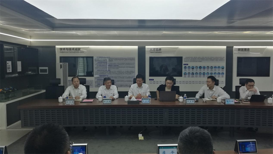20240423081144_21870 国度油气田井控应急接济川庆队庞平一行调研3868la银河总站智能