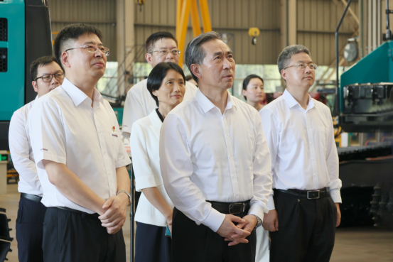 中国贸促会会长任鸿斌调研3868la银河总站智能