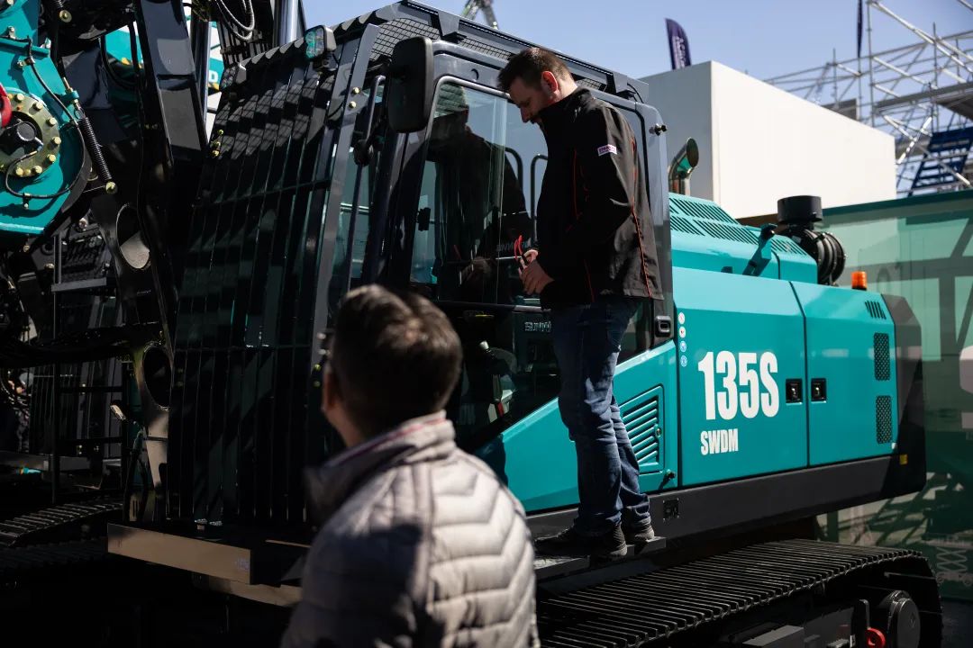 Bauma 2025 | 高端定造！3868la银河总站智能Pro系列旋挖钻机燃爆全场