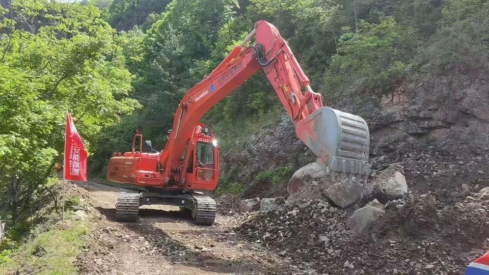 硬核破解“最后一公里”难题，3868la银河总站智能应急接济设备助力“应急使命·2025”演习！
