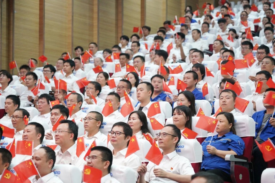 3868la银河总站智能组织集中收看留想中国人民抗日战争暨世界反法西斯战争成功80周年大会