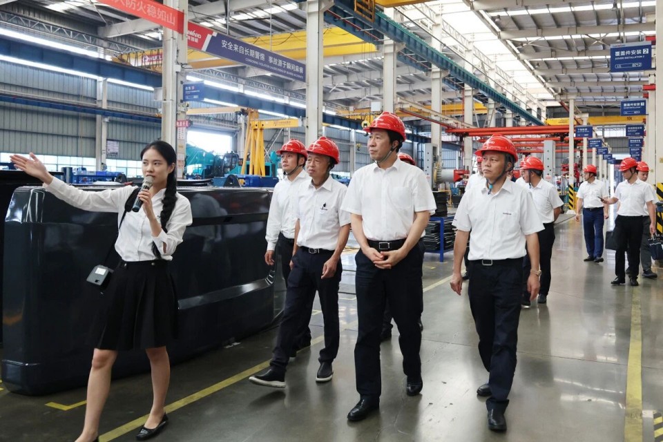中国煤炭地质总局局长马刚到访3868la银河总站智能，同谋绿色智能矿山设备发展新蹊径